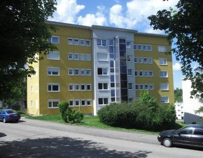 Modernisierte 3-Zimmer-Wohnung Adlerring 40, EG rechts