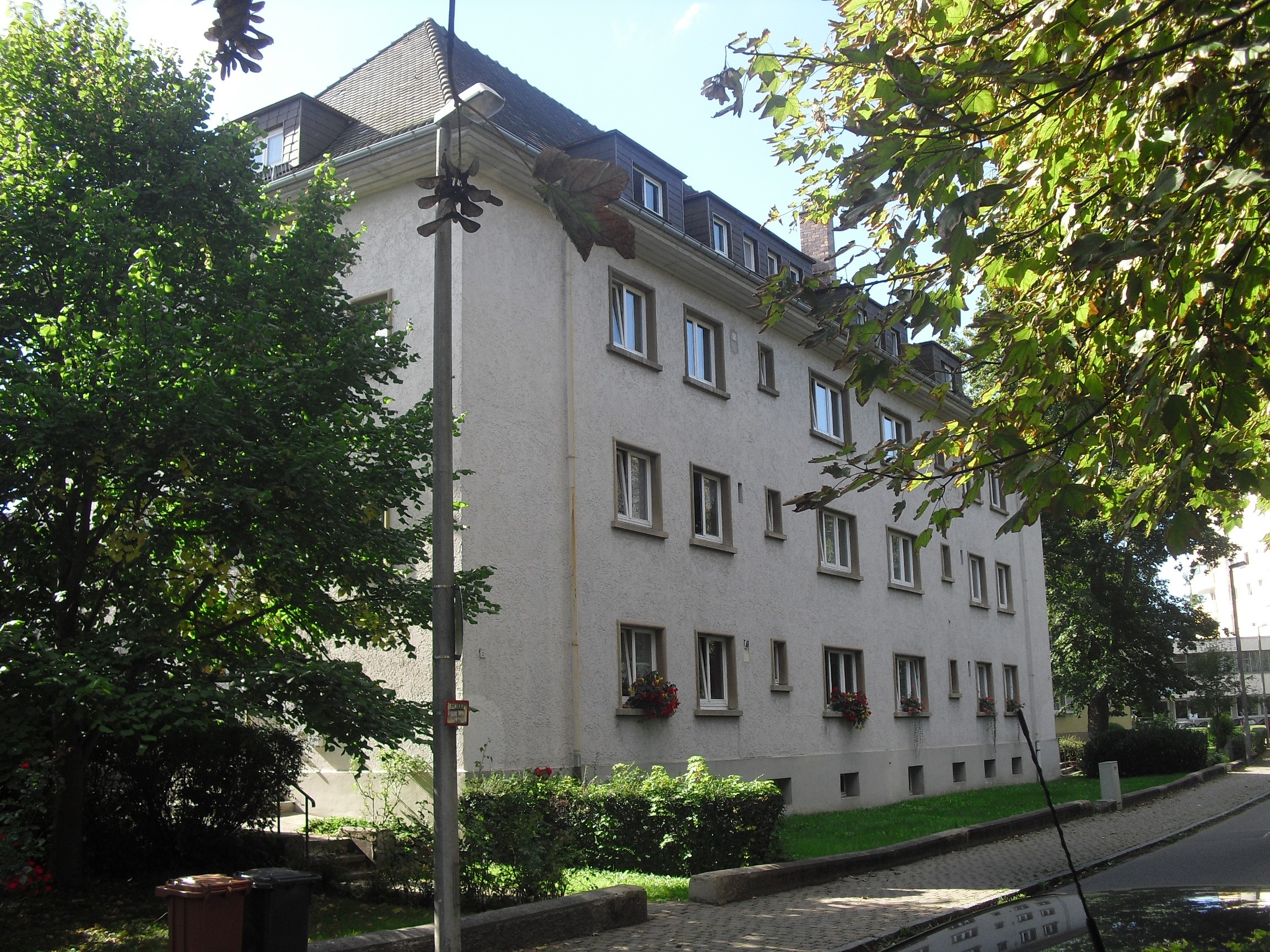 Wohnungsangebot 4-Zimmer-Wohnung Martin-Luther-Str. 15, 1. OG slide